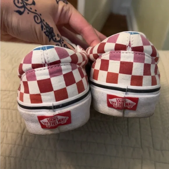 Vans Red and Pink Loafers Slip-On Shoes - Picture 4 of 4